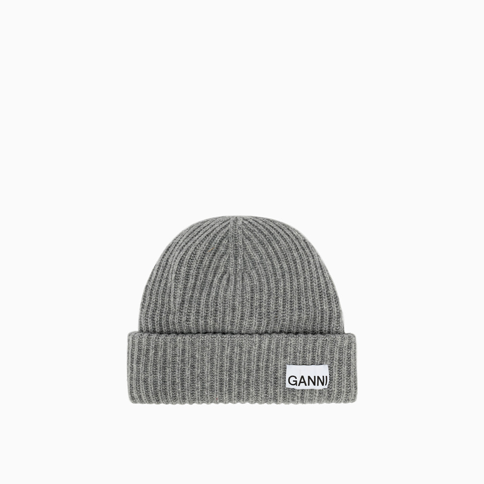 GANNI: BEANIE GANNI