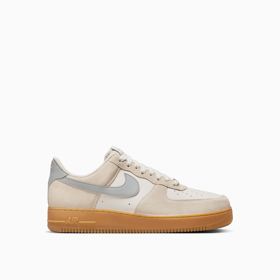 NIKE: SNEAKERS NIKE AIR FORCE 1 '07 LV8 FQ8714-002