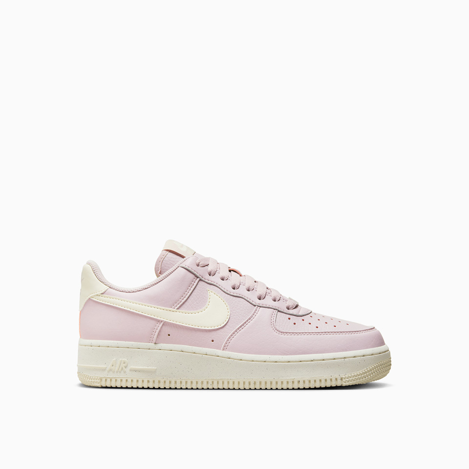 NIKE: SNEAKERS NIKE AIR FORCE 1 '07 NEXT NATURE DV3808-001