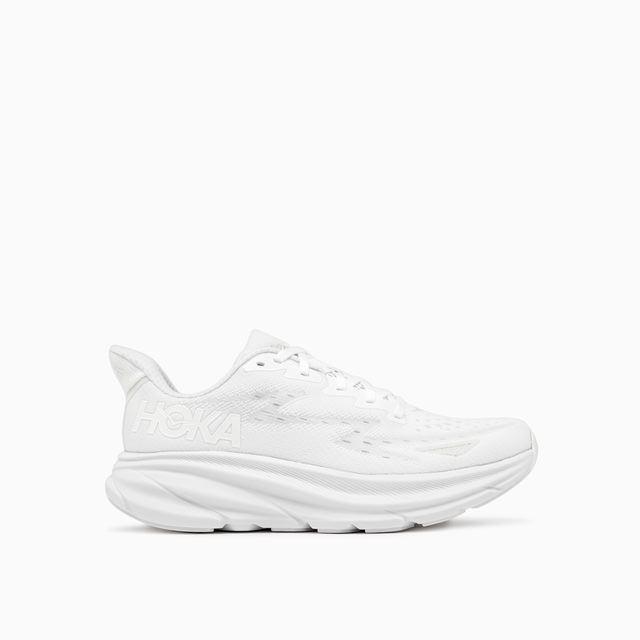 HOKA ONE ONE