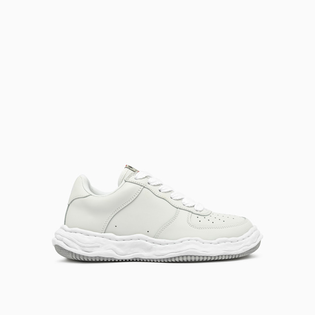 MIHARA YASUHIRO: MIHARA YASHUIRO WAYNE LOW SNEAKERS