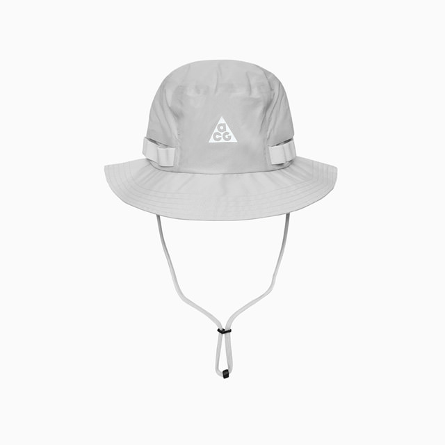 NIKE: STORM-FIT ADV BUCKET HAT NIKE ACG APEX