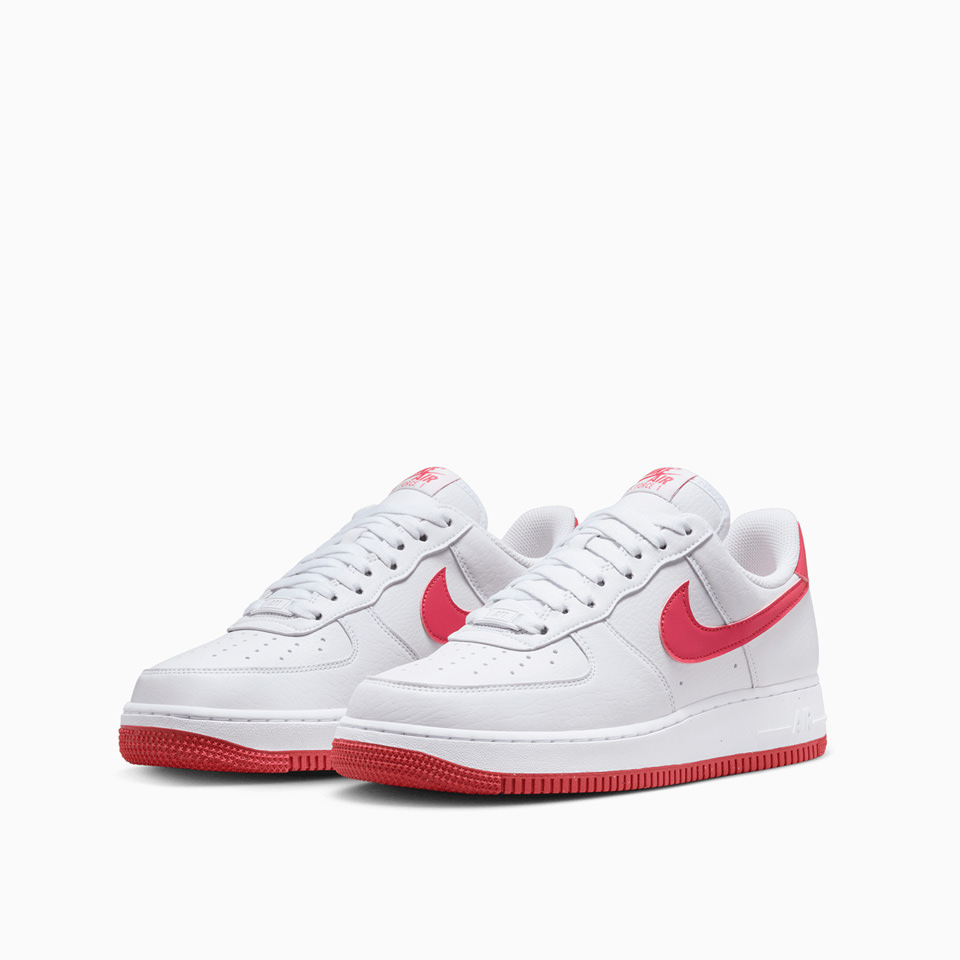 NIKE: NIKE AIR FORCE 1 '07 SNEAKERS DC9486-102