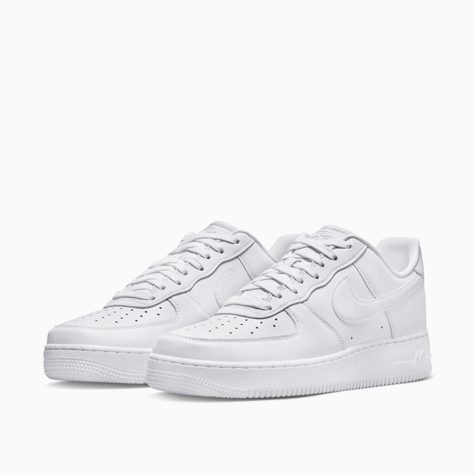 NIKE: NIKE AIR FORCE 1 '07 FRESH SNEAKERS DM0211-100