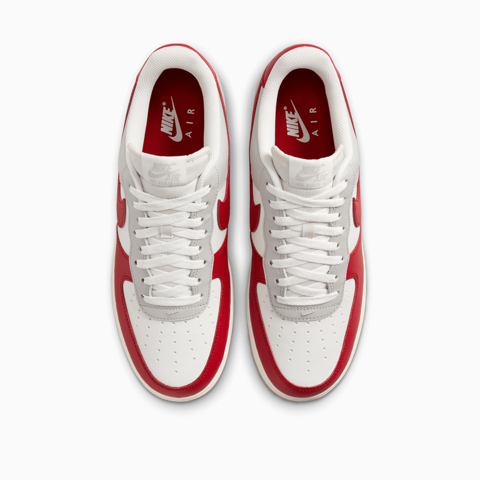 NIKE: NIKE AIR FORCE 1 '07 SNEAKERS HJ9094-012