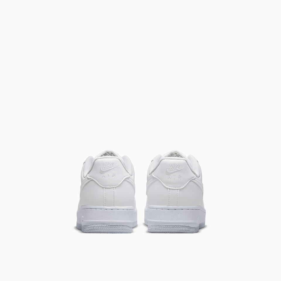 NIKE: SNEAKERS NIKE AIR FORCE 1 '07 NEXT NATURE DC9486-101