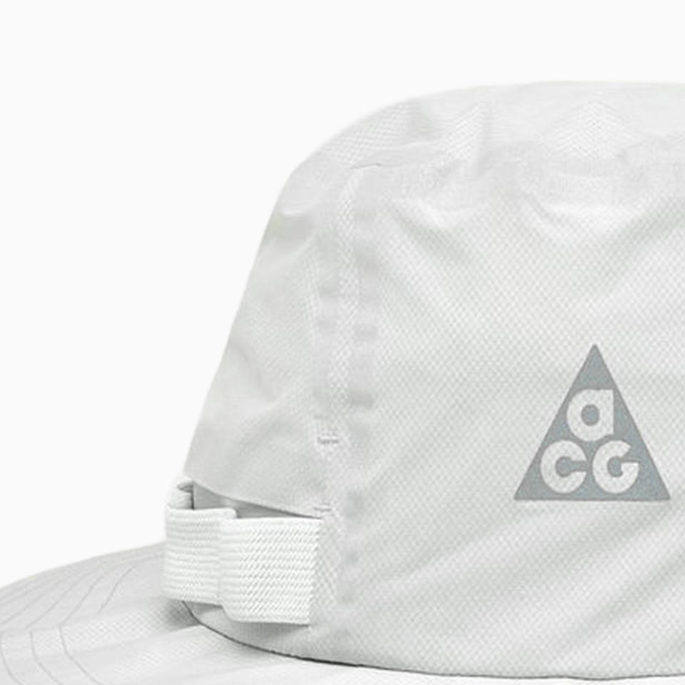 NIKE: STORM-FIT ADV NIKE ACG APEX BUCKET HAT